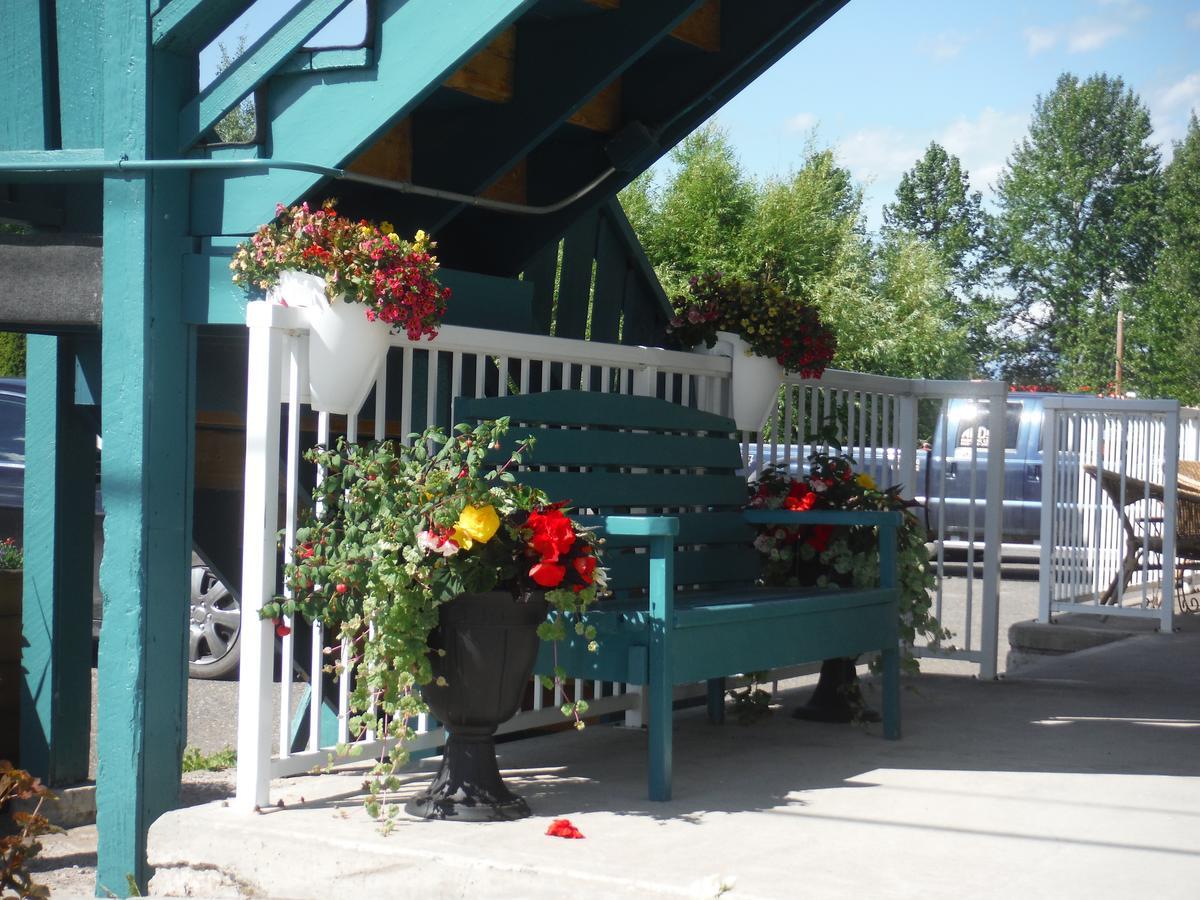 Robber'S Roost Motel New Hazelton ภายนอก รูปภาพ