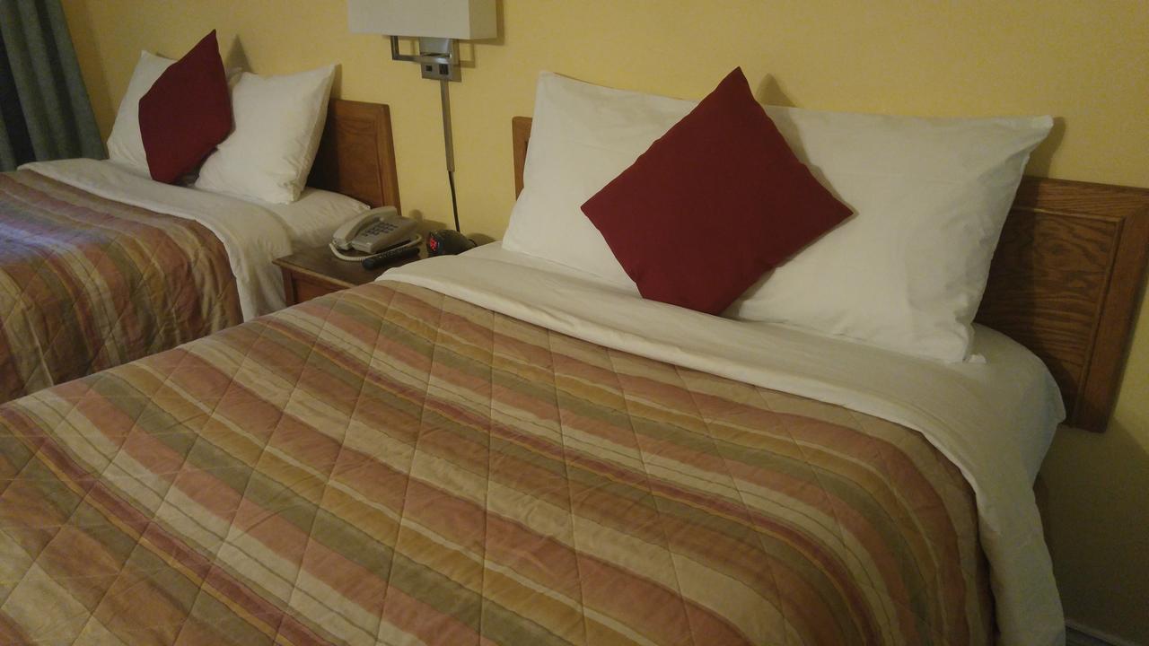 Robber'S Roost Motel New Hazelton ภายนอก รูปภาพ