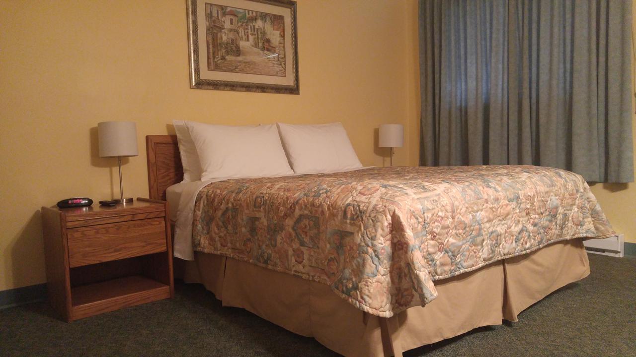 Robber'S Roost Motel New Hazelton ภายนอก รูปภาพ