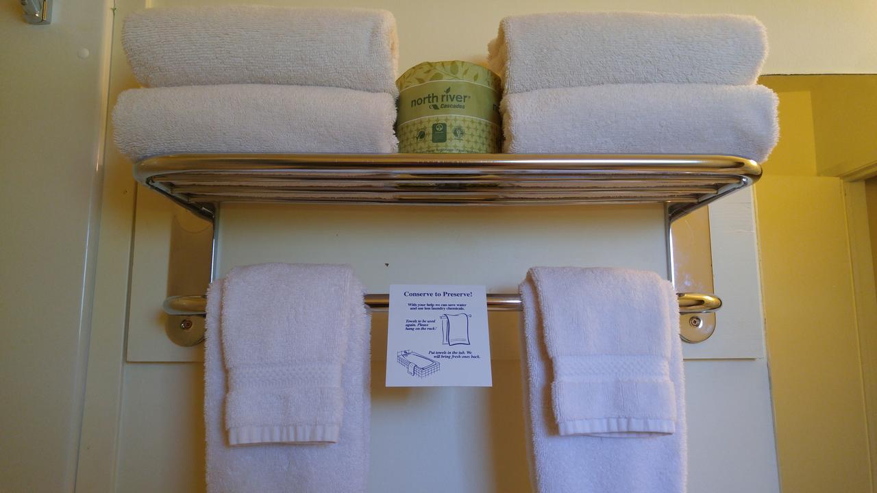 Robber'S Roost Motel New Hazelton ภายนอก รูปภาพ